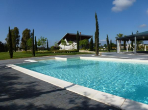 Casale Delle Ronde B&B  Латина